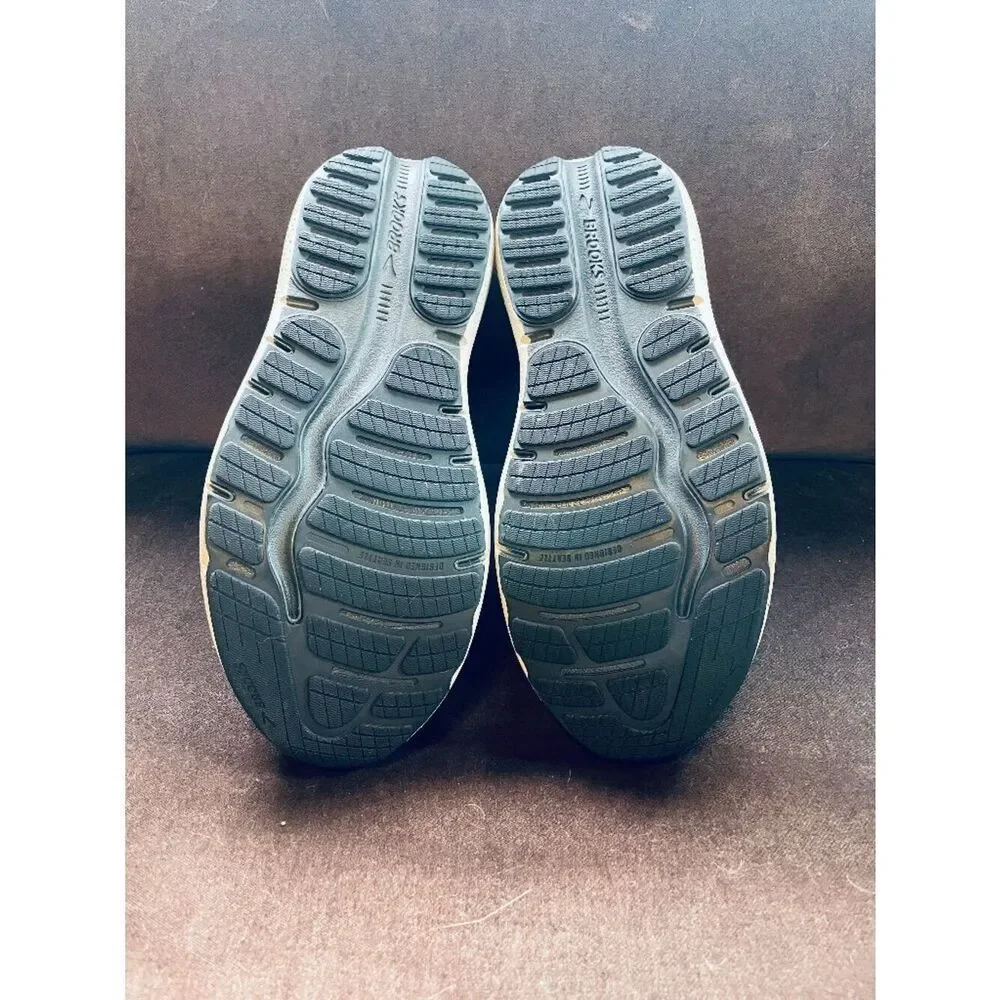 Brooks ghost max